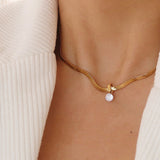 Gorgeous Gold - Chain Choker with Sparkling Diamond - like Pendant - Customize only