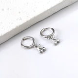 Aretes circulares con cereza de 1,6x11 mm