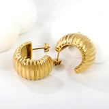 C-Shaped Horizontal Ripple Stud Earrings 14.8*25mm Gold Color