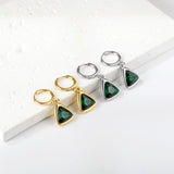 Boucles d'oreilles puces cercle 2x13 mm avec triangle diamant vert