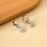 3x12.6mm circle with heart-shaped white clay diamond stud earrings