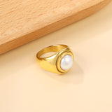 Cast Ring & Round White Pearl Ring