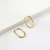 Oval earrings