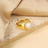 Cast Ring & Round White Pearl Ring