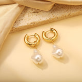 5*20.4mm Round with Shaped White Pearl Stud Earrings 14.9*21.8mm