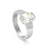 Square solitaire ring with white diamonds