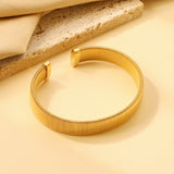 Golden Hard Bracelet 11.8*63mm