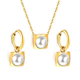 Square with White Pearls & White Diamonds & Red Diamonds & Blue Diamonds & Kong Blue Diamonds Jewelry Set Steel / Gold