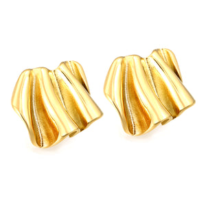 22*20mm Irregular Pleated Stud Earrings Gold Color