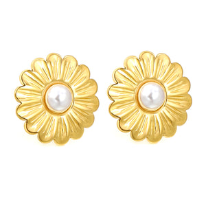 25.2mm Daisy with 7.5mm half white glue bead stud earrings gold color