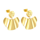 10mm Textured Circle + 24.5*20.3mm Pleated Scallop Earrings Gold Color