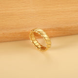 Minimalist Solid Color Wheat Ring Twisted Stripe Niche Ring