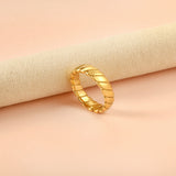 Minimalist Solid Color Wheat Ring Twisted Stripe Niche Ring