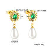 Boucles d'oreilles coeur diamants verts + créoles diamants blancs avec perles blanches en forme de larme