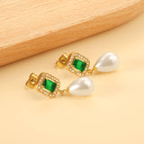 Boucles d'oreilles coeur diamants verts + créoles diamants blancs avec perles blanches en forme de larme