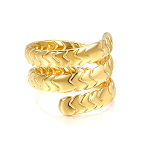 Classic Patterned Triple Swivel Ring