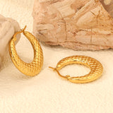 Round snake pattern earrings 28.4*26.6mm gold color