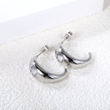 C-shaped size head with heart-shaped white diamond earrings 9.3*23mm