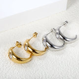 C-shaped size head with heart-shaped white diamond earrings 9.3*23mm