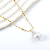 Shaped white pearl pendant 15.5*22mm necklace 45+5cm