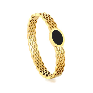 Woven mesh bracelet with black round oil drops.