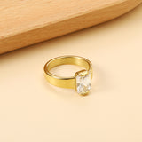 Square solitaire ring with white diamonds