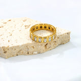 H5.4mm white zirconium ring with a forward facing band gold color