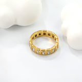 H5.4mm white zirconium ring with a forward facing band gold color