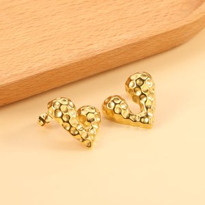 Pitted Faceted Heart Stud Earrings 23.8*21.5mm