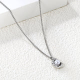 Shaped pendant with white pearl necklace 40+5cm