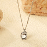 Shaped pendant with white pearl necklace 40+5cm