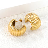 C-Shaped Horizontal Ripple Stud Earrings 14.8*25mm Gold Color