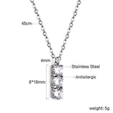 four claw three white round diamonds pendant necklace 45cm