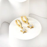 Clips d'oreilles 2x12,5 mm avec diamants en argile blanche + étoiles avec clous diamants en argile blanche