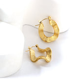 Special-shaped ear buckle 2*20*25.5mm