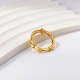 ASON Minimalist Shaped Surface Lightly Frosted Ring