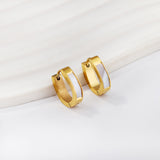 Gold oval earrings with white shells 4*13*16mm