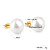 Boucles d'oreilles clous en perles blanches plates de 14 mm