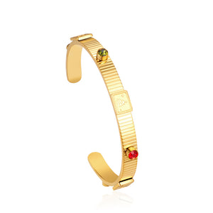 Gold hard bracelet with three different colors and diamonds