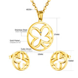 Gold/steel jewelry set with diamonds in a hollow design that expresses the vitality of flowers.