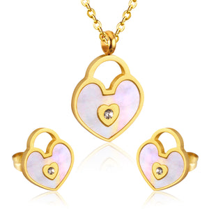 Gold/Steel Heart Shape Hand Basket White Shell with Diamonds Jewelry Set