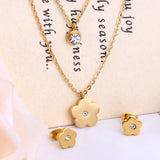 Steel/Gold Double Chain Pendant Jewelry Set with Diamonds in the Center with Five Flowers