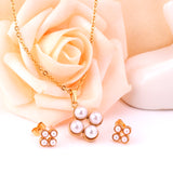 Steel/golden four-flower white pearl+diamond jewelry set