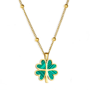 Four Green Hearts Composed of a Leaf-shaped Accessory Necklace