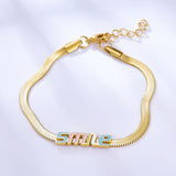 Pulsera accesoria con letras coloridas y sonrisa de acero inoxidable