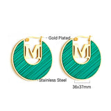 Pendientes De Aceite Con Gota Verde Irregular Con Palabra M De Moda