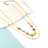 8 petits chrysanthèmes Zou de couleurs mélangées + collier à chaîne double