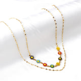 8 petits chrysanthèmes Zou de couleurs mélangées + collier à chaîne double