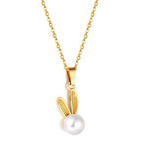 2023 New Cactus Shape Pendant with White Pearl Necklace