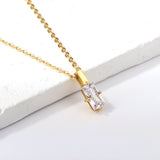 Zirconia pendant necklace with square